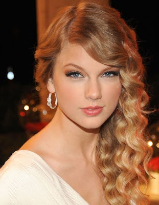 hairstyles for prom 2011 long hairstyles for prom 2011 for long hair. hairstyles for prom 2011 long