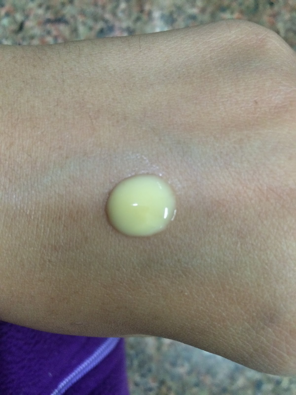 Just Herbs Facial Serum v/s Votre Face Serum Kumkum's Beauty and