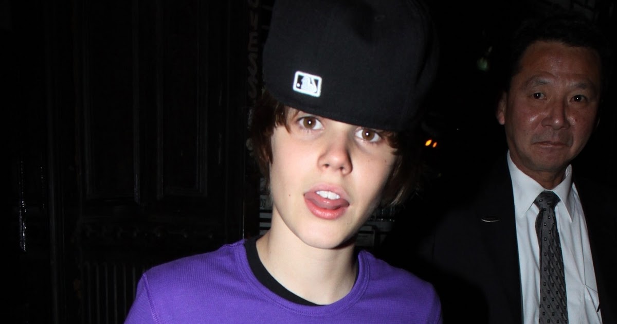 justin bieber purple jordans