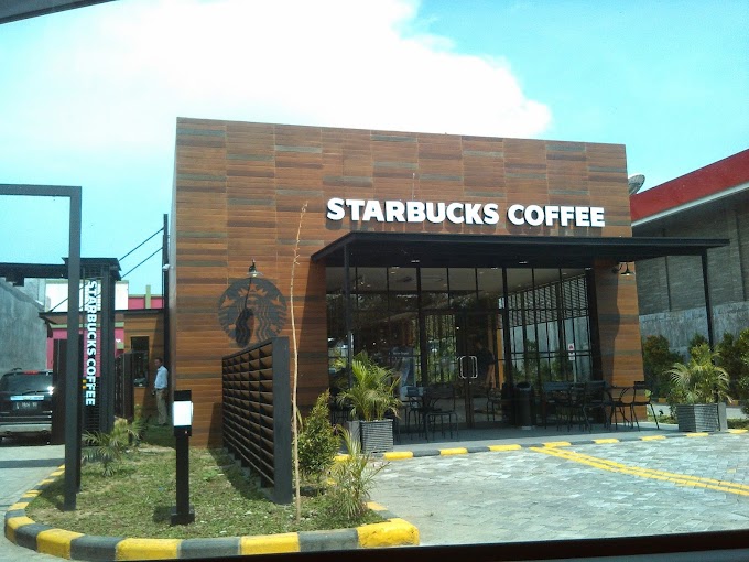 Pengalaman Baru di Starbucks Rest Area Gempol KM 26