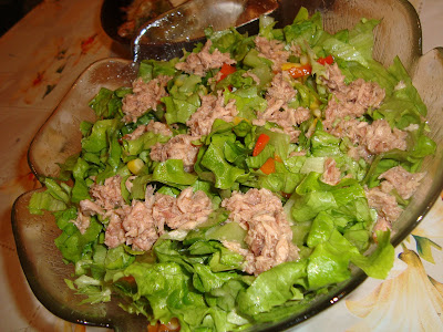 Смесена салата с риба тон