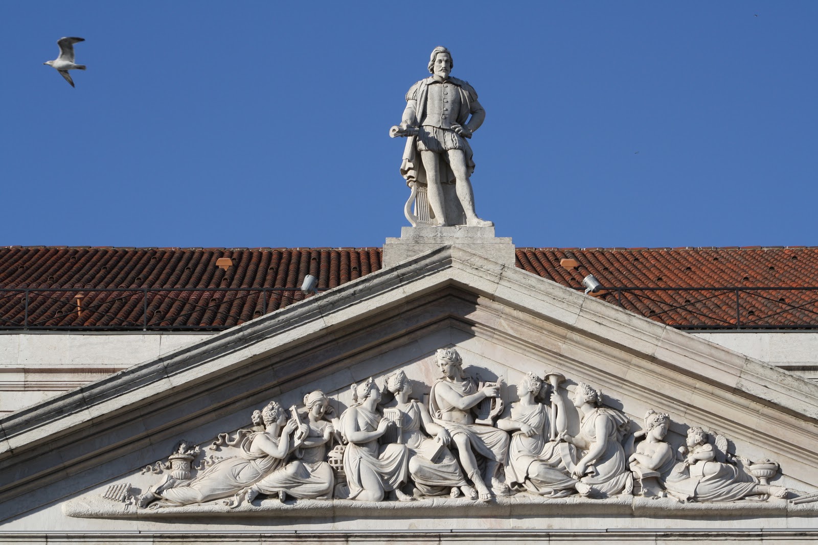 Gil Vicente Theatre House Detail