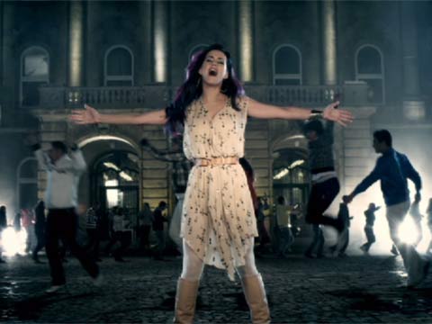 My Blog Is Amazing: I ... Katy Perry Firework Movie