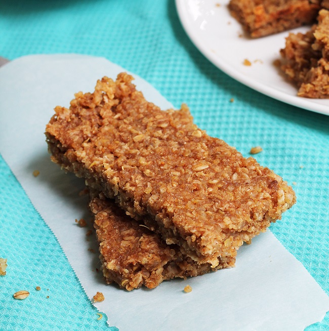 Mix it Up Quinoa Granola Bars