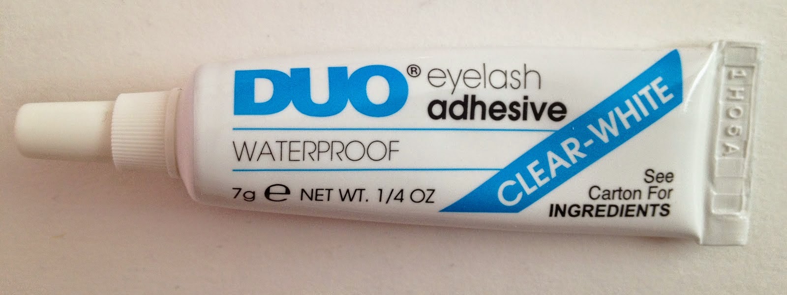 How to remove the stubborn eyelash glue!