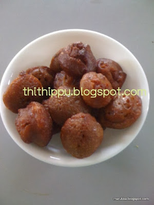 fried sweet with rice flour and jaggery