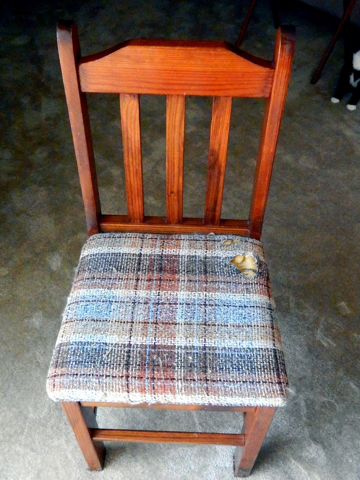 The Beautiful Extras DIY July Recover Chairs with Curtains