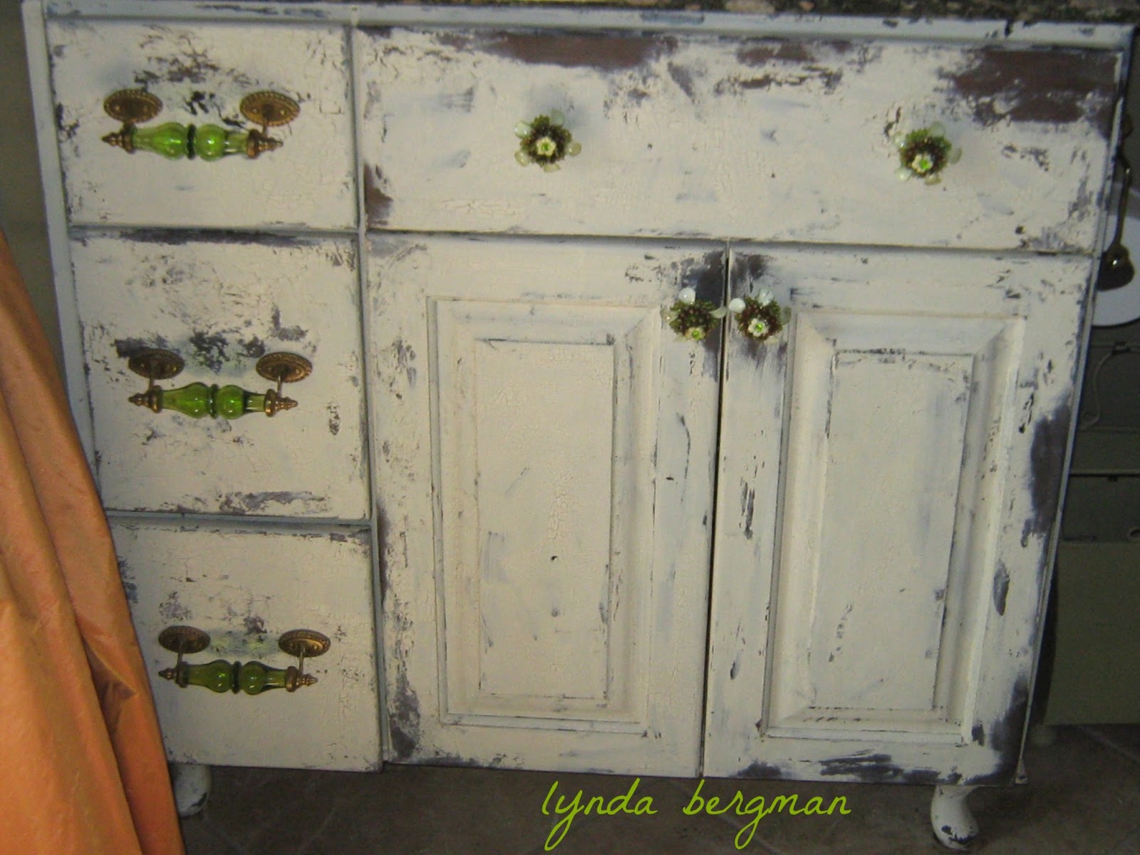 Distressed Cabinets Kitchen Distressed Cabinets Kitchen