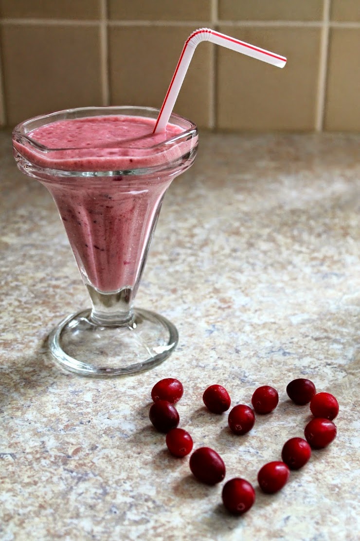 Healthy cranberry mango smoothie. Easy to make and perfect for a tasty breakfast.