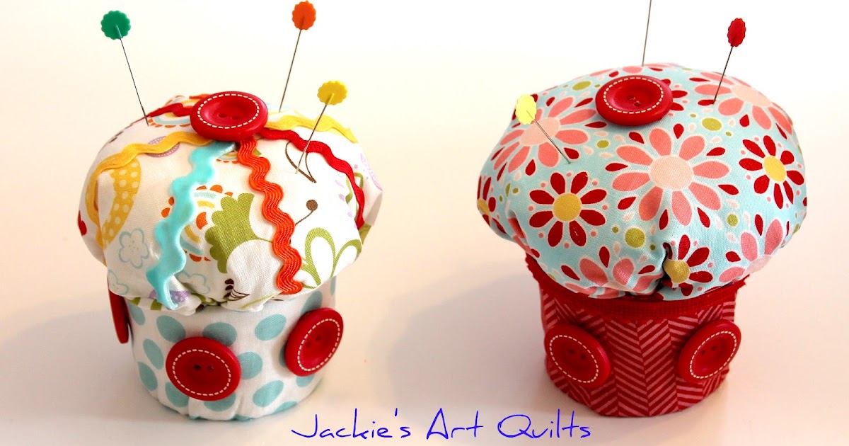 Jackie's Art Quilts Cupcake Pincushion Tutorial