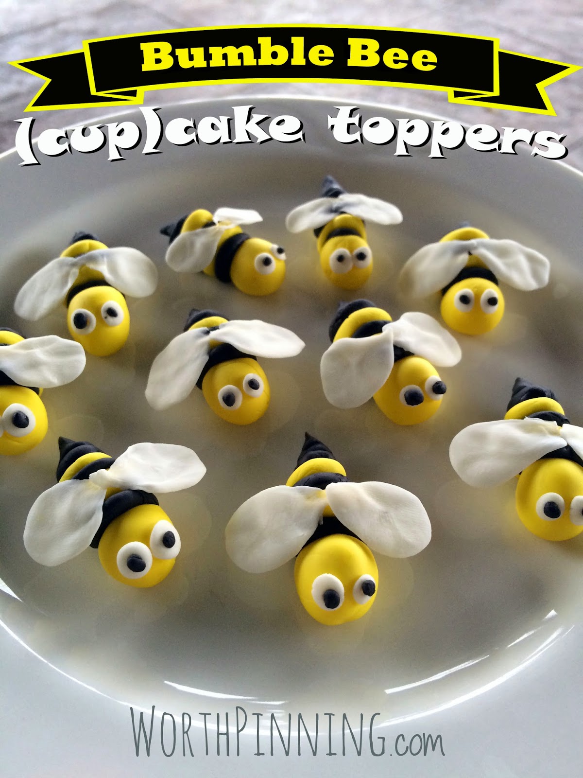 Worth Pinning Bumble Bee Cake Or Cupcake Toppers