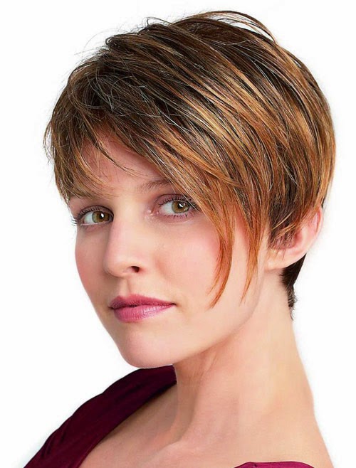 Looks Elegant And Fresh Short Haircuts For Thick Straight Hair