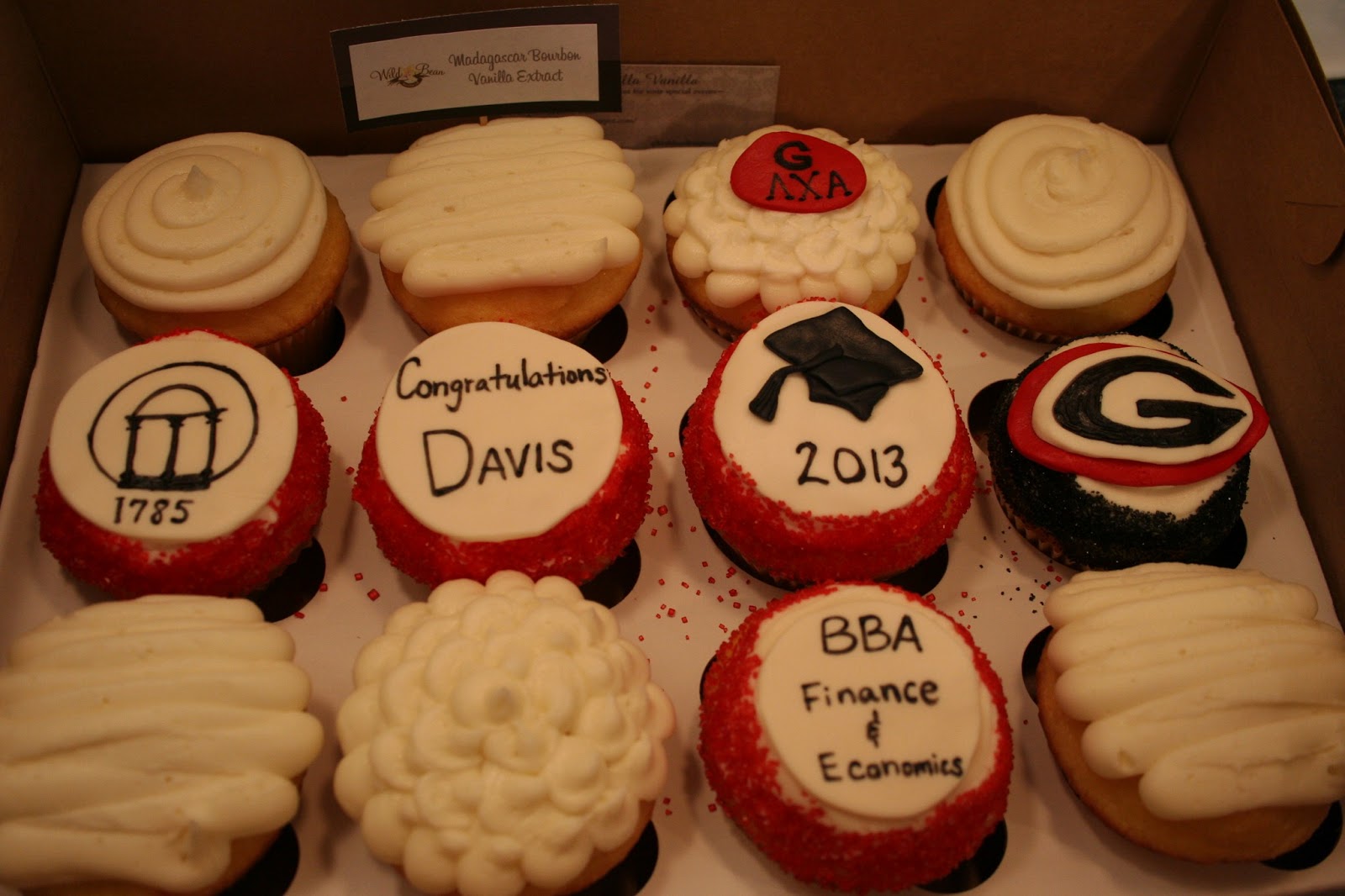 Lynella Vanilla cupcakes for Davis