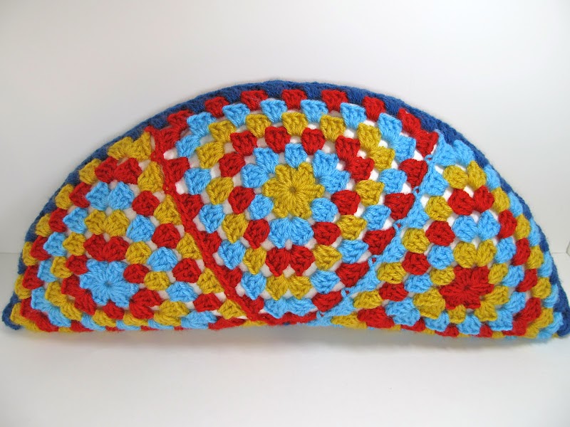 Granny Triangle Half Circle Pillow Tutorial