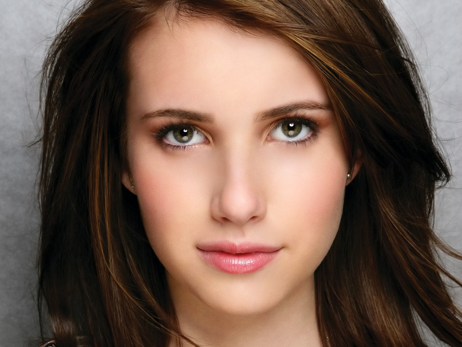 Faces: Emma Roberts - 10 February 1991