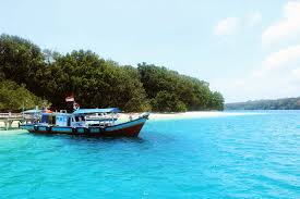 Cantiknya Pantai di Pulau Peucang Ujung Kulon Cantiknya Pantai di Pulau Peucang Ujung Kulon