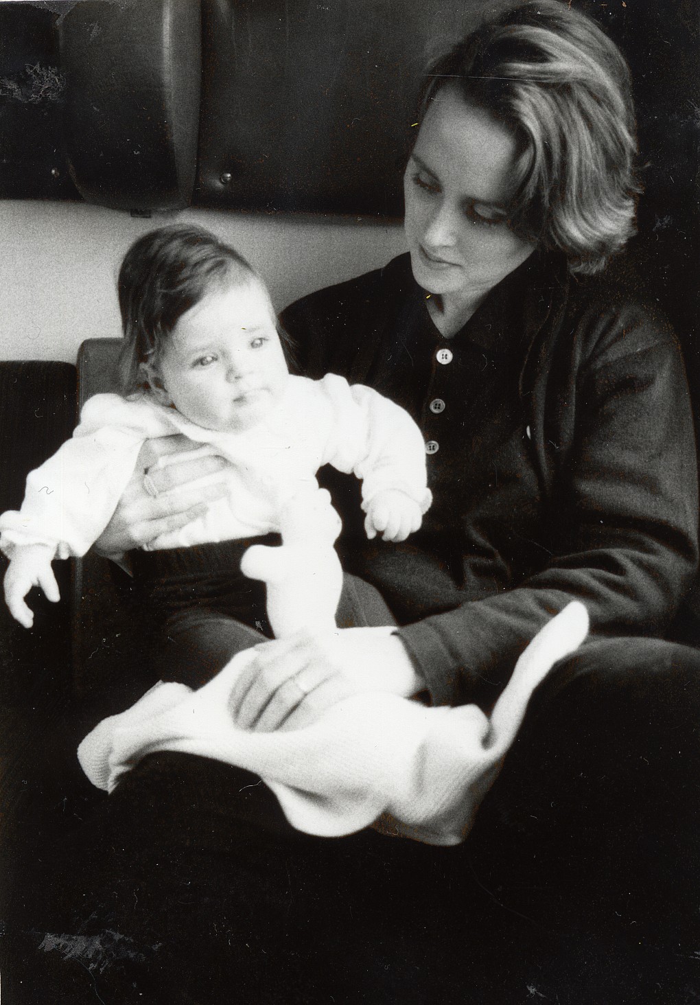 The Rain In My Purse I Ve Nearly Finished Combing The White