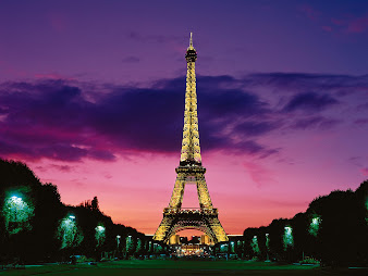 #2 Eiffel Tower Wallpaper