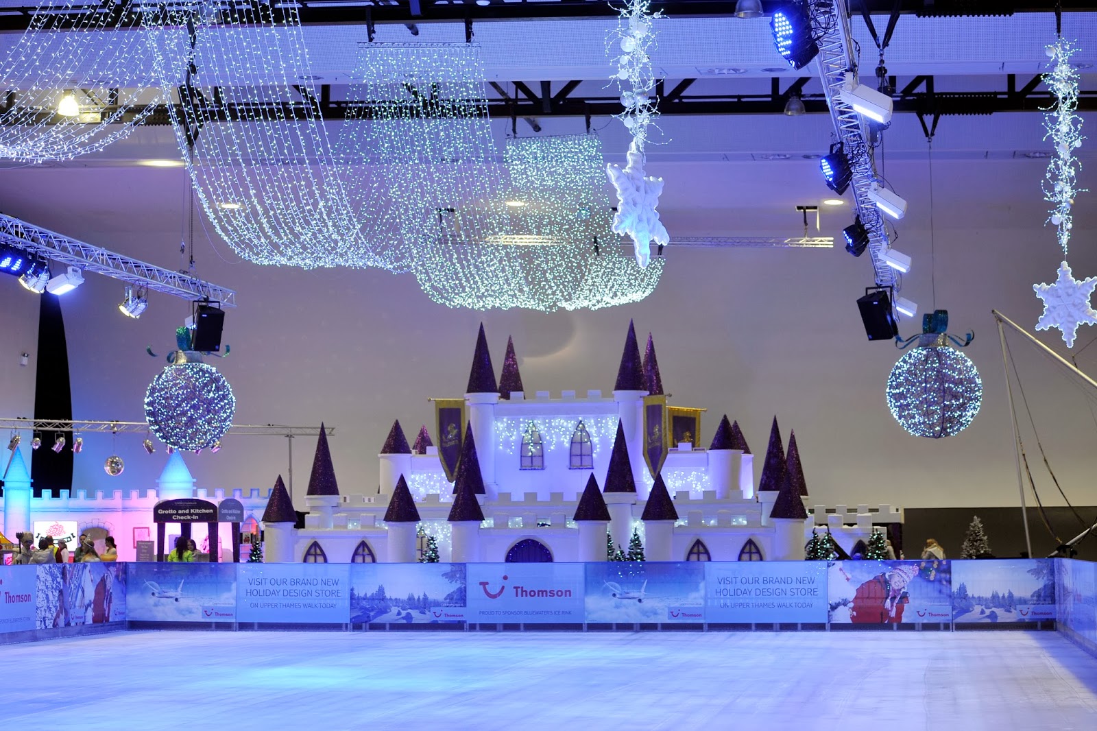 Bluewater Winter Wonderland Review 2024 Flossi Rachel