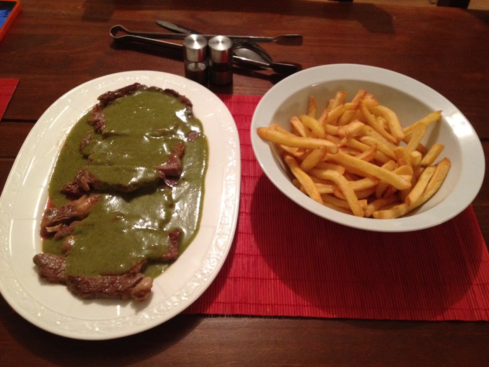 foodplay Cafe de Paris / Le Relais de l'Entrecote Sauce
