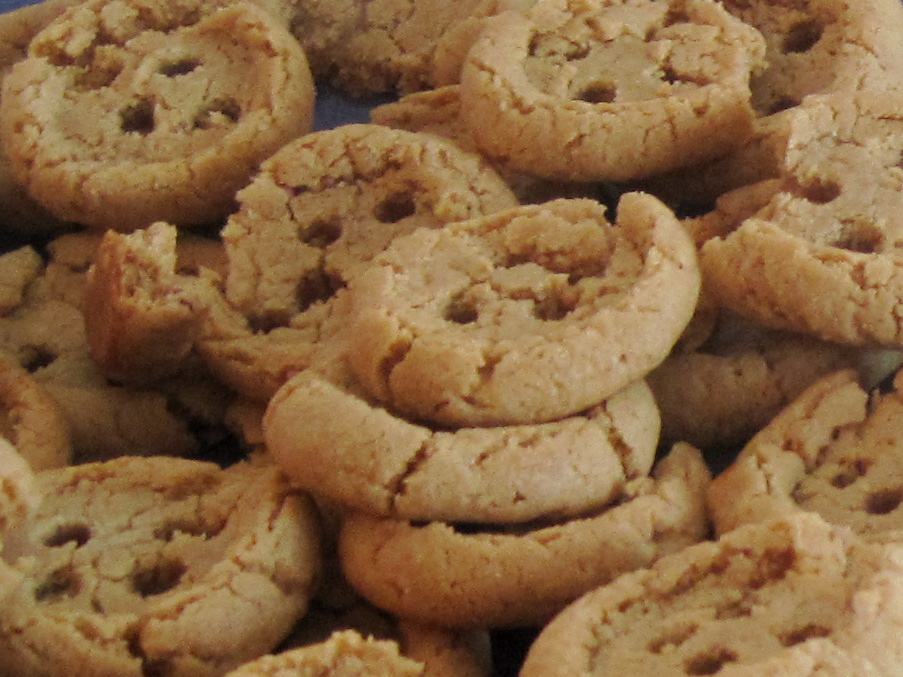 Belly. Peanut Butter Button Cookies
