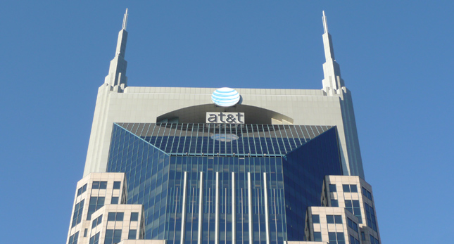 AT&T Prepping For Early September iPhone 5 launch [Confirmed]