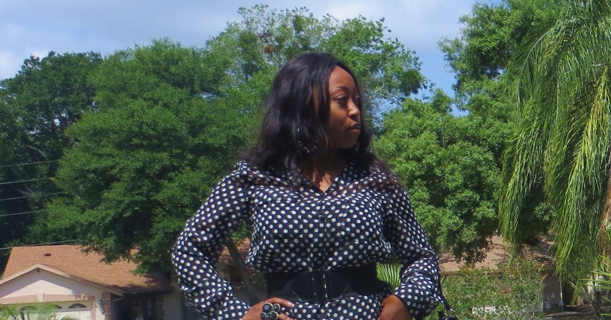 Outfit Polka Dots and Royal Blue Pumps