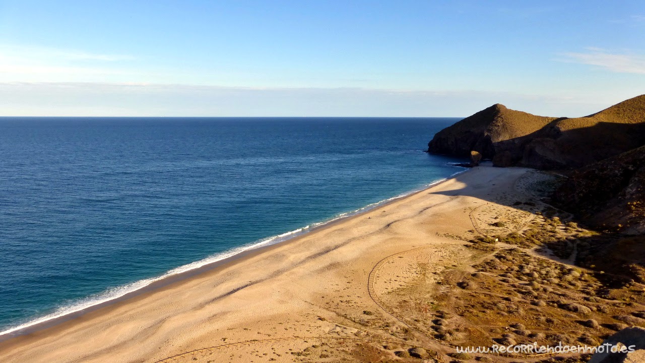 Playa de los Muertos desde el mirador