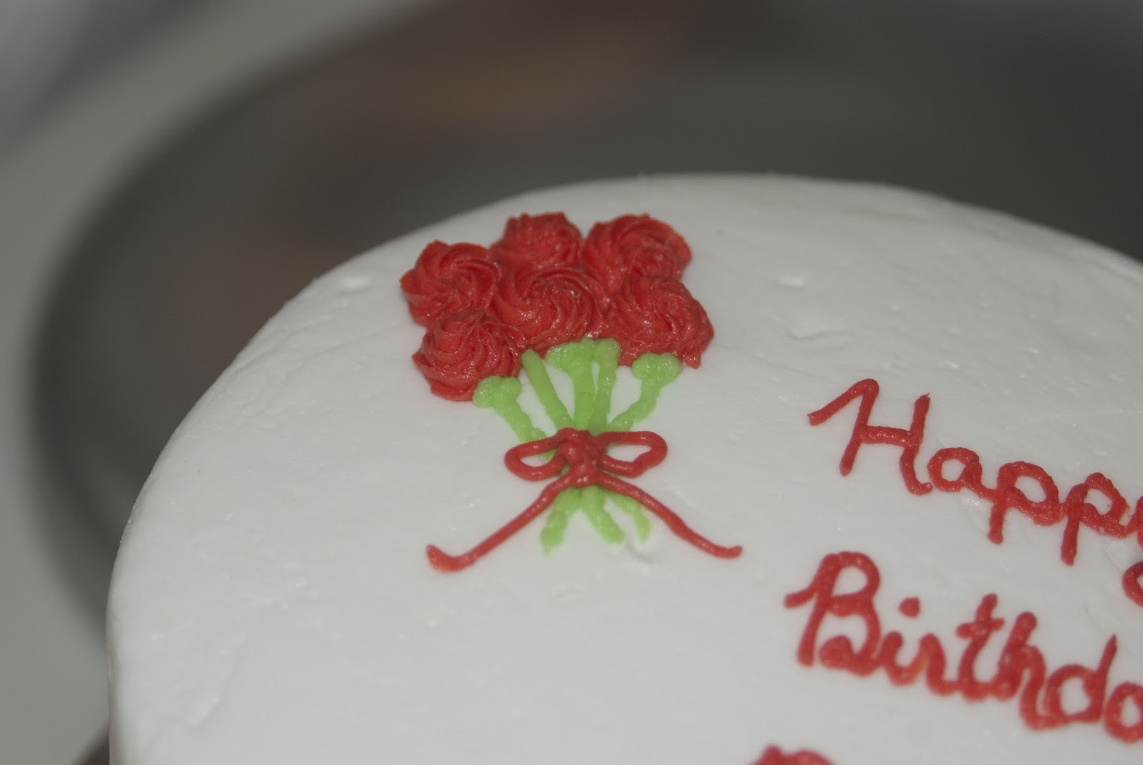Michelle's Cakes: Simple birthday cake.