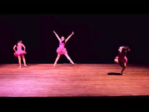 Coreografia "CANTO DA PALMA"     http://www.youtube.com/watch?v=GlEA