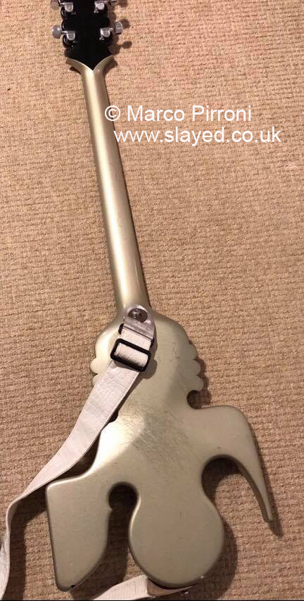 SUPERYOB GUITAR IMAGES - COPYRIGHT MARCO PIRRONI - NOT FOR RE-USE WITHOUT WRITTEN PERMISSION.