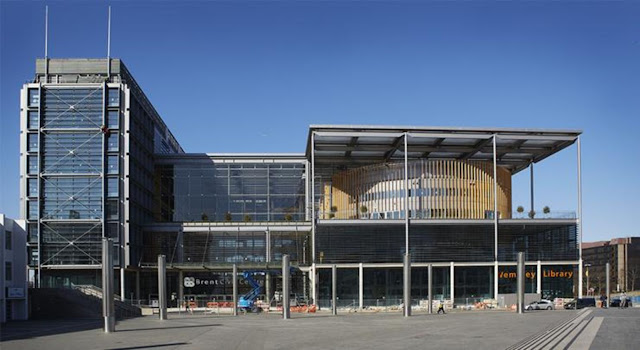 01-Brent-Civic-Centre-by-Hopkins-Architects