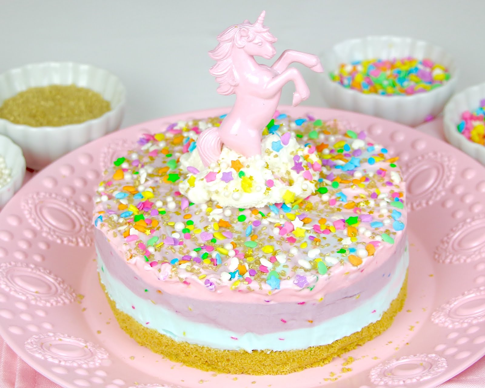 {VIDEO} NoBake Unicorn Pie The Lindsay Ann