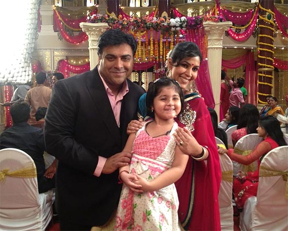 Sindhi World : Peehu Kapoor images