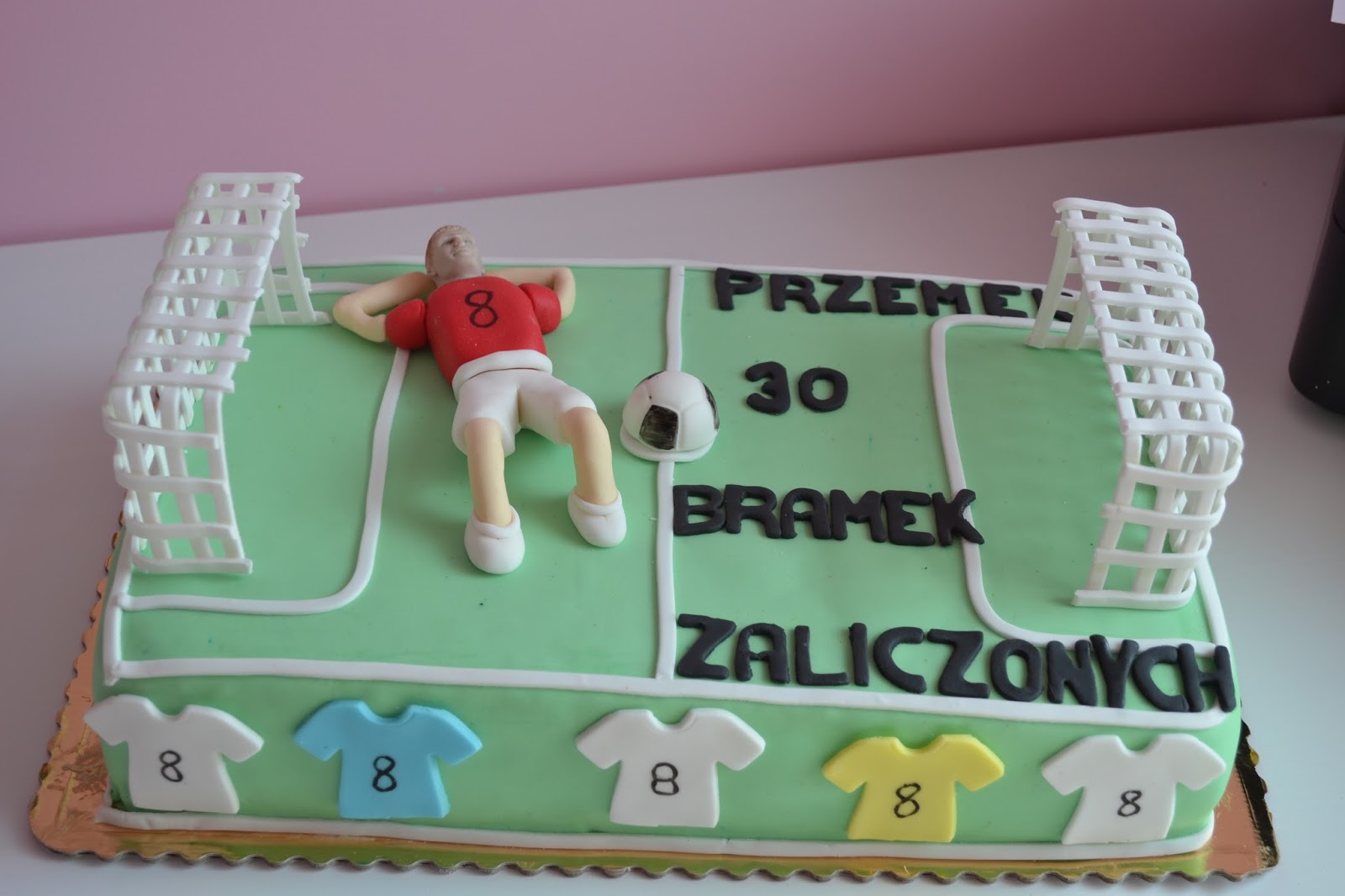 Tort Boisko Na 30 Ste Urodziny Torty Swidnica Cukiernia Swidnica Fajne Ciacho