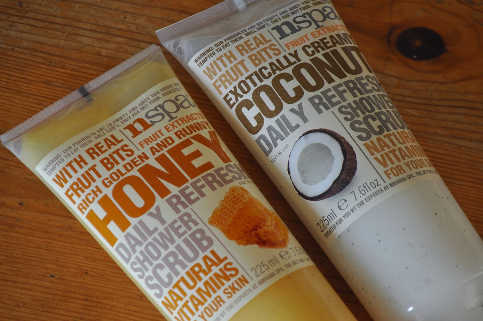 LouLouLoves. Nspa Shower Scrub review.