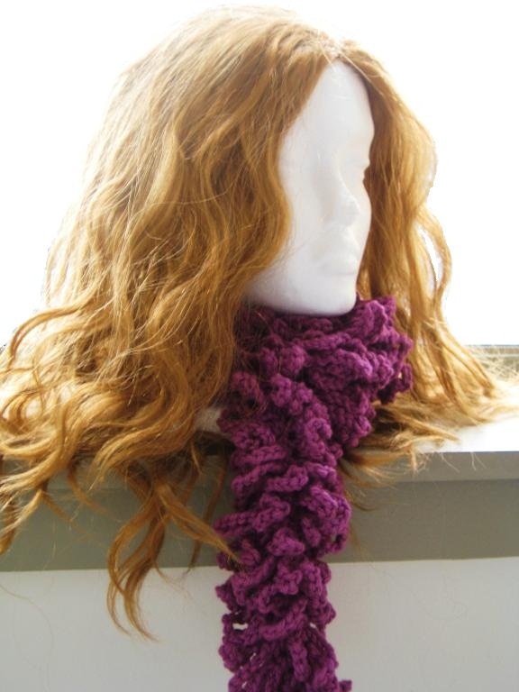 Crochet Dreamz: A la mode Boa Scarf, Free Crochet Pattern