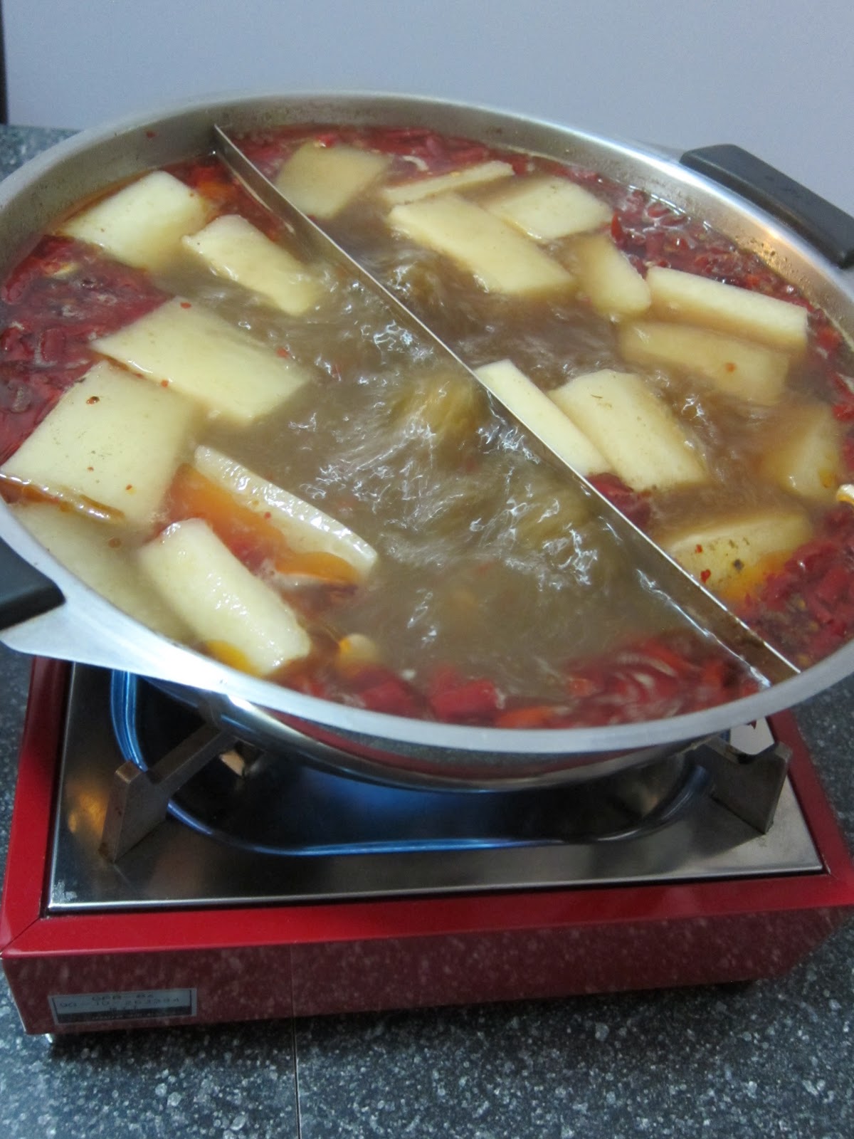 kiki's B.F.F Chinese Fondue (aka Hot Pot)