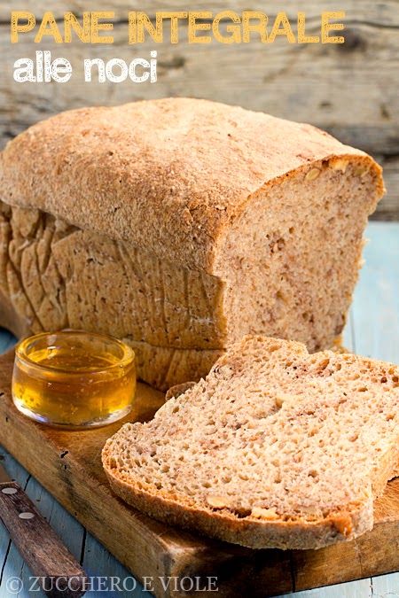 Pane integrale alle noci