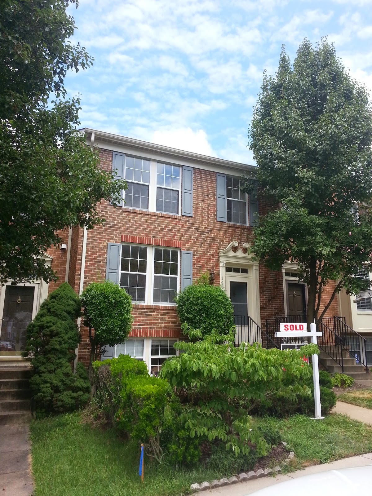 The Glen 3 Level Townhouse for Rent