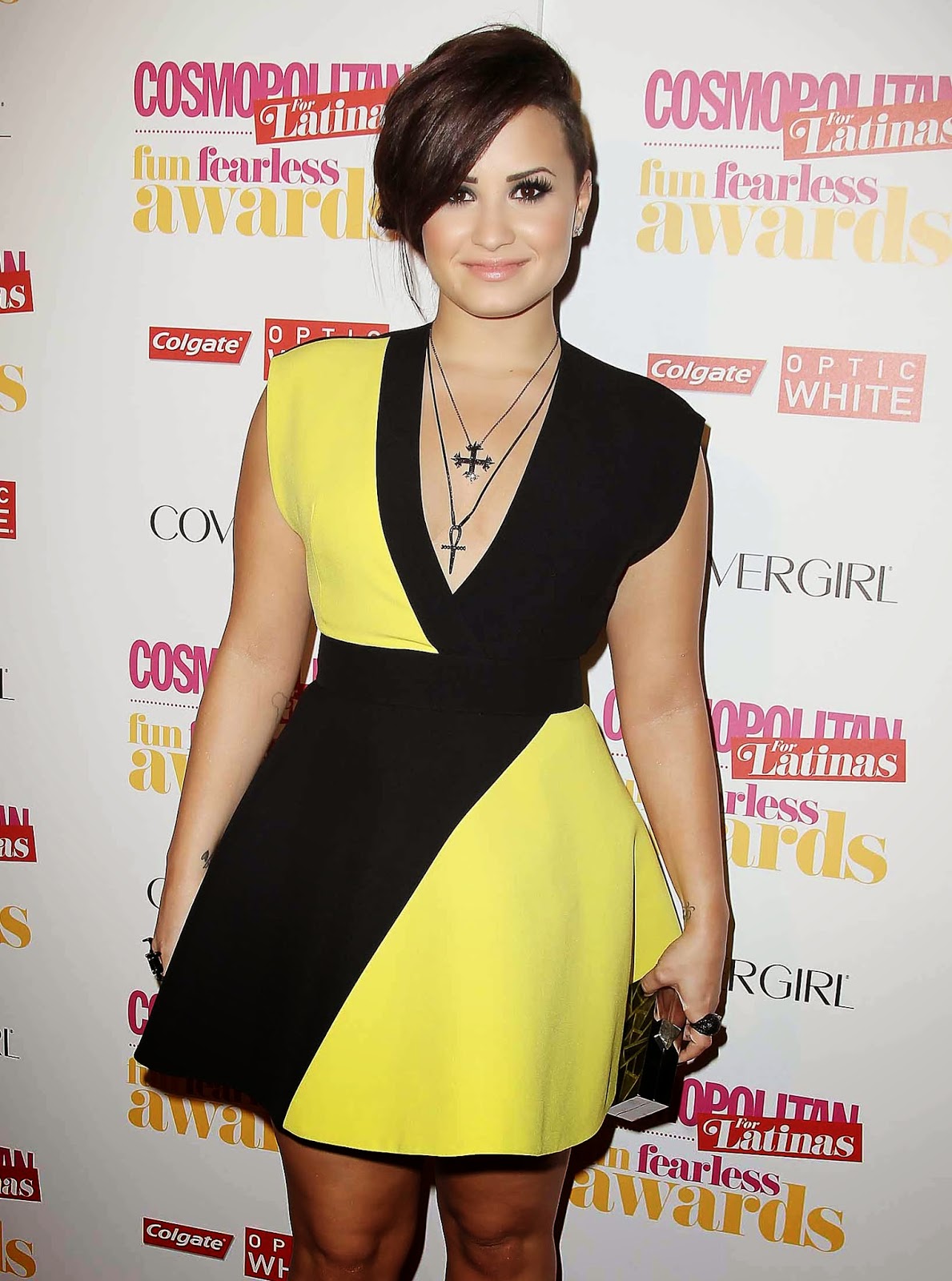 COSMOPOLITAN FOR LATINAS DEMI LOVATO BASH