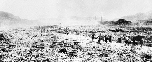 Bombas nucleares de Hiroshima e Nagasaki Bombas nucleares de Hiroshima e Nagasaki