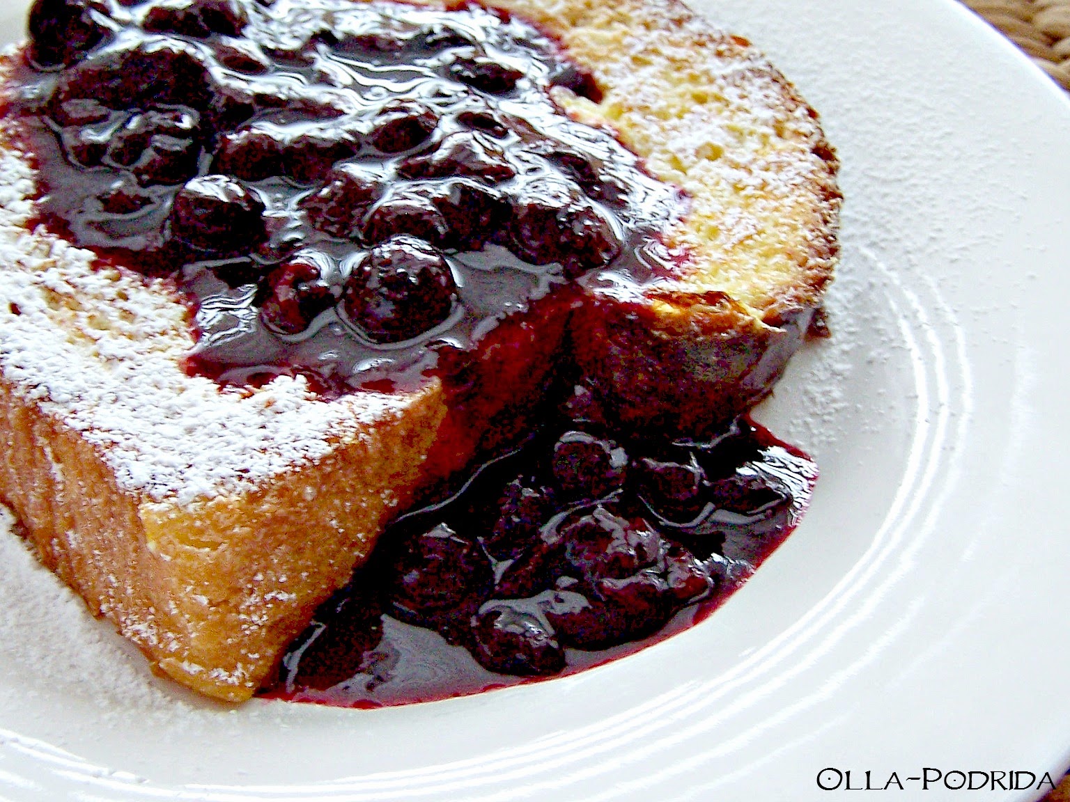 OllaPodrida French Toast with Warm Blueberry Sauce