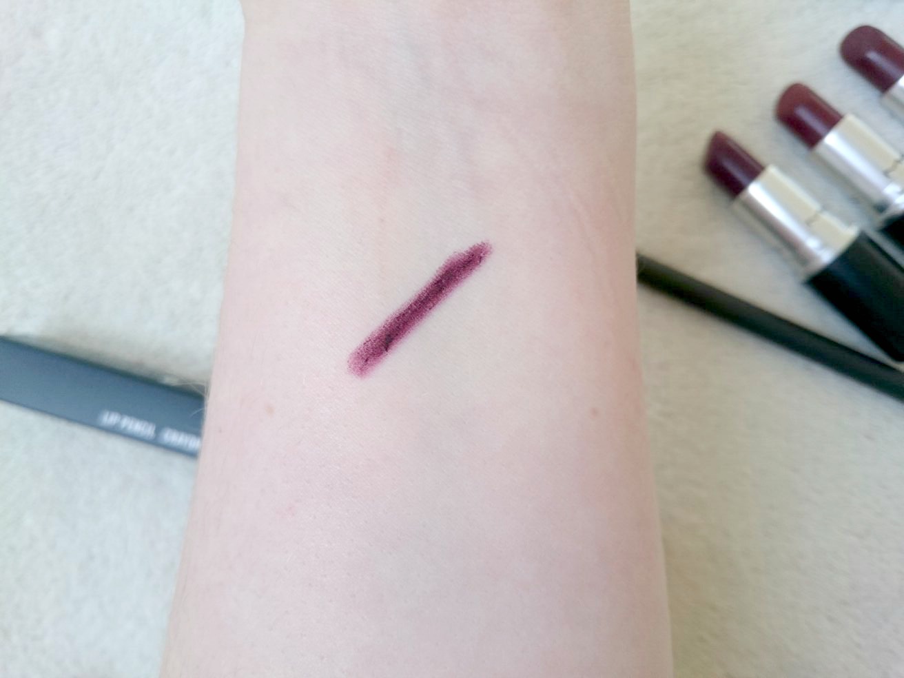Nightmoth Lip Liner MAC Cosmetics Alice Anne