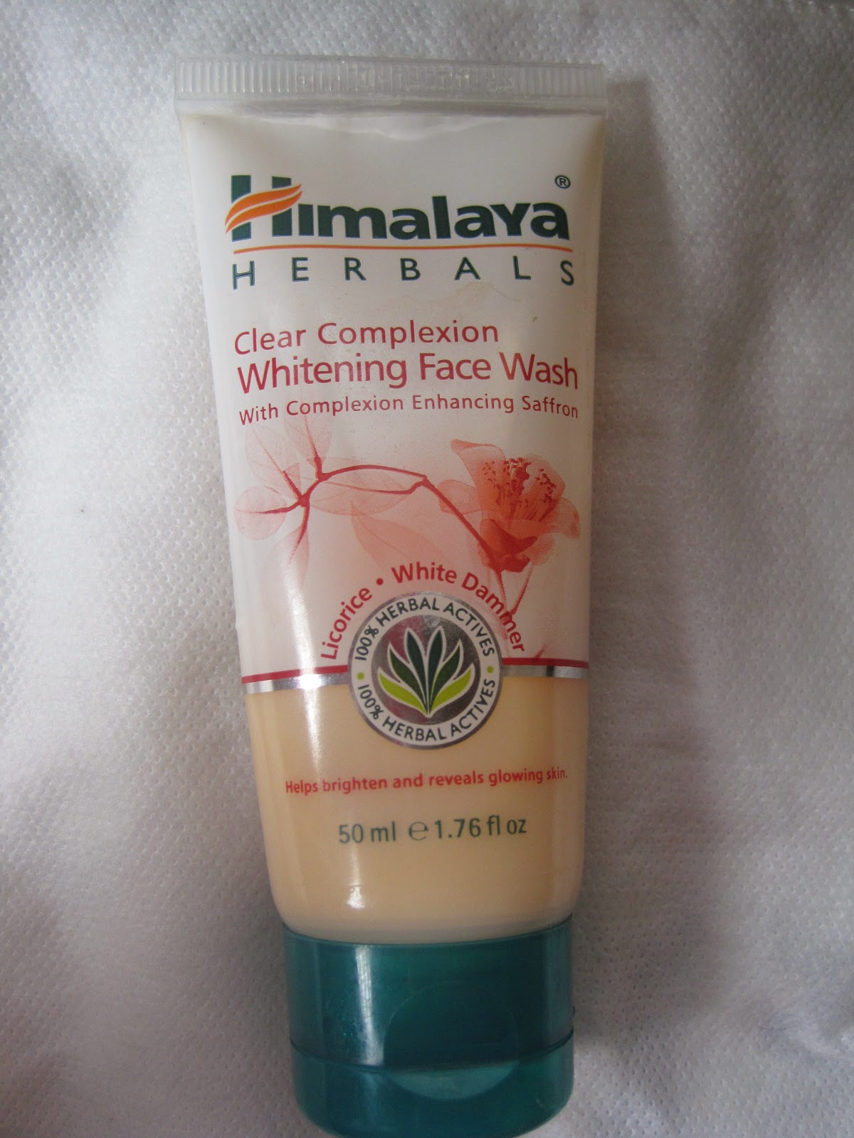 HIMALAYA HERBALS Whitening Face Wash Review