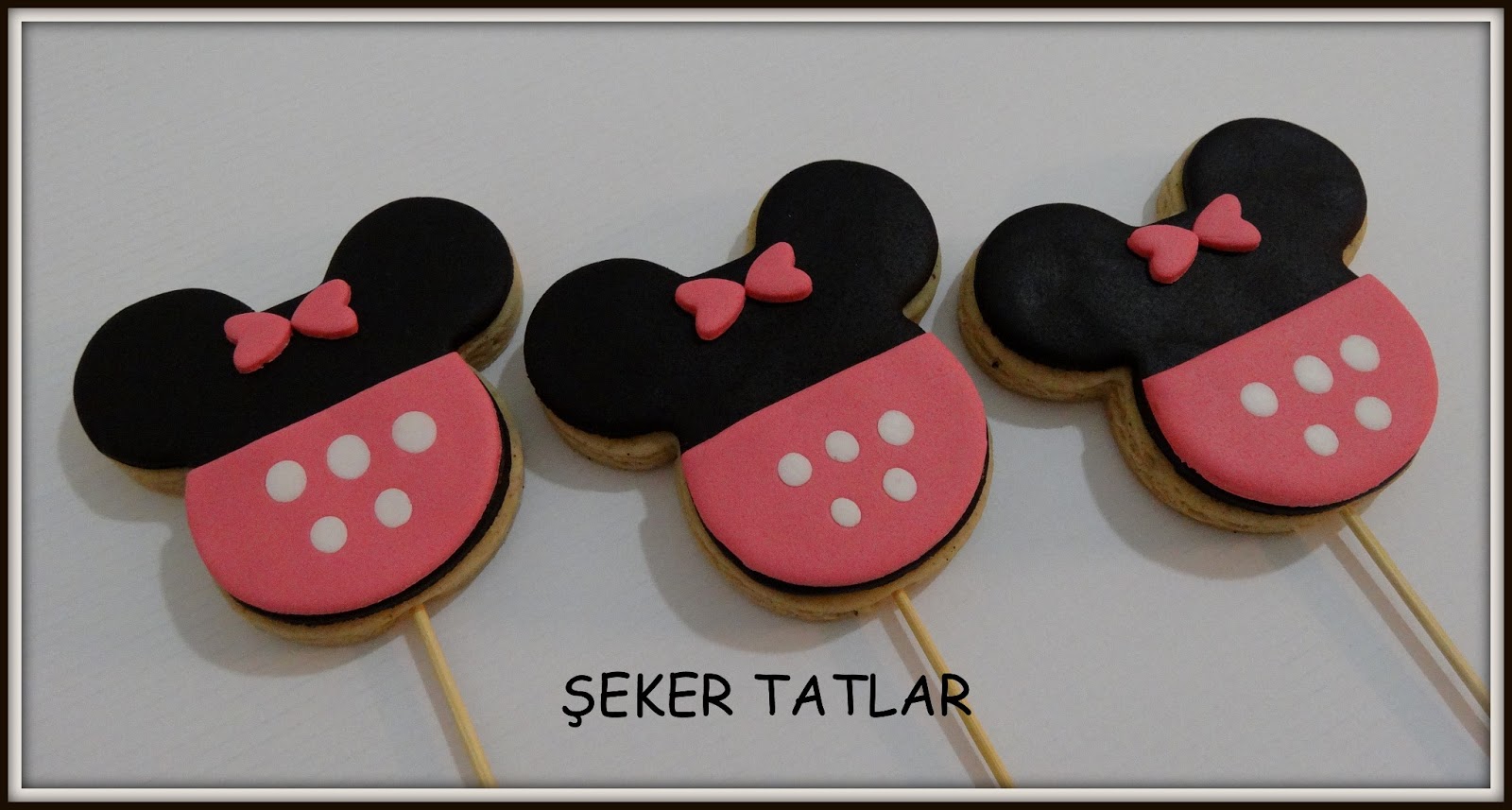 Şeker Tatlar Butik Kurabiye & Butik Pasta Minnie Mouse (MiniMiki Fare