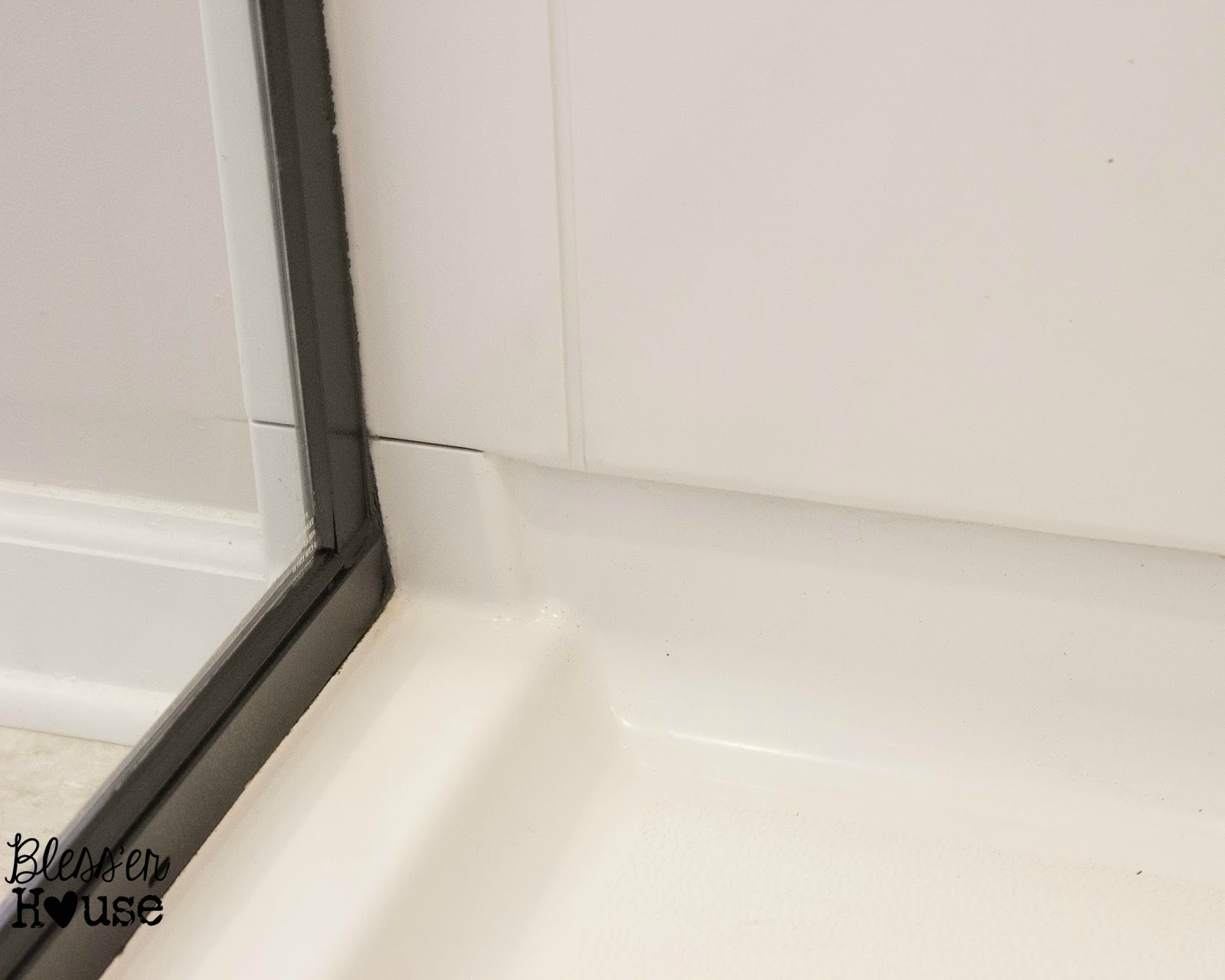 How NOT to Paint a Shower Door (And How to Fix Spray Paint Mistakes