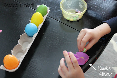 10 ways for preschoolers to learn numbers and letters using plastic Easter eggs