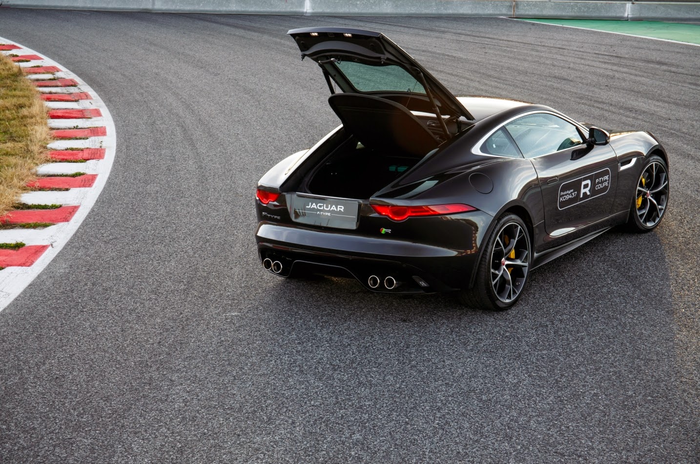 2015-jaguar-f-type-coupe-rear-three-quarter-black 2015-jaguar-f-type-coupe-rear-three-quarter-black