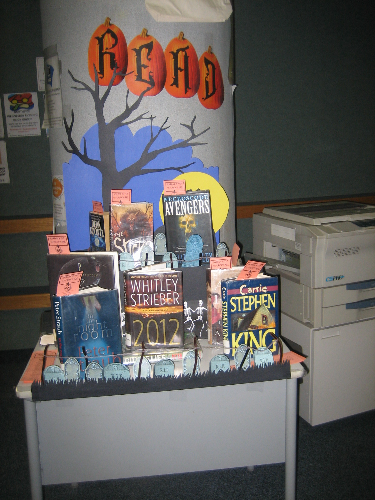 Digressions of a Sponge for Knowledge Library Displays